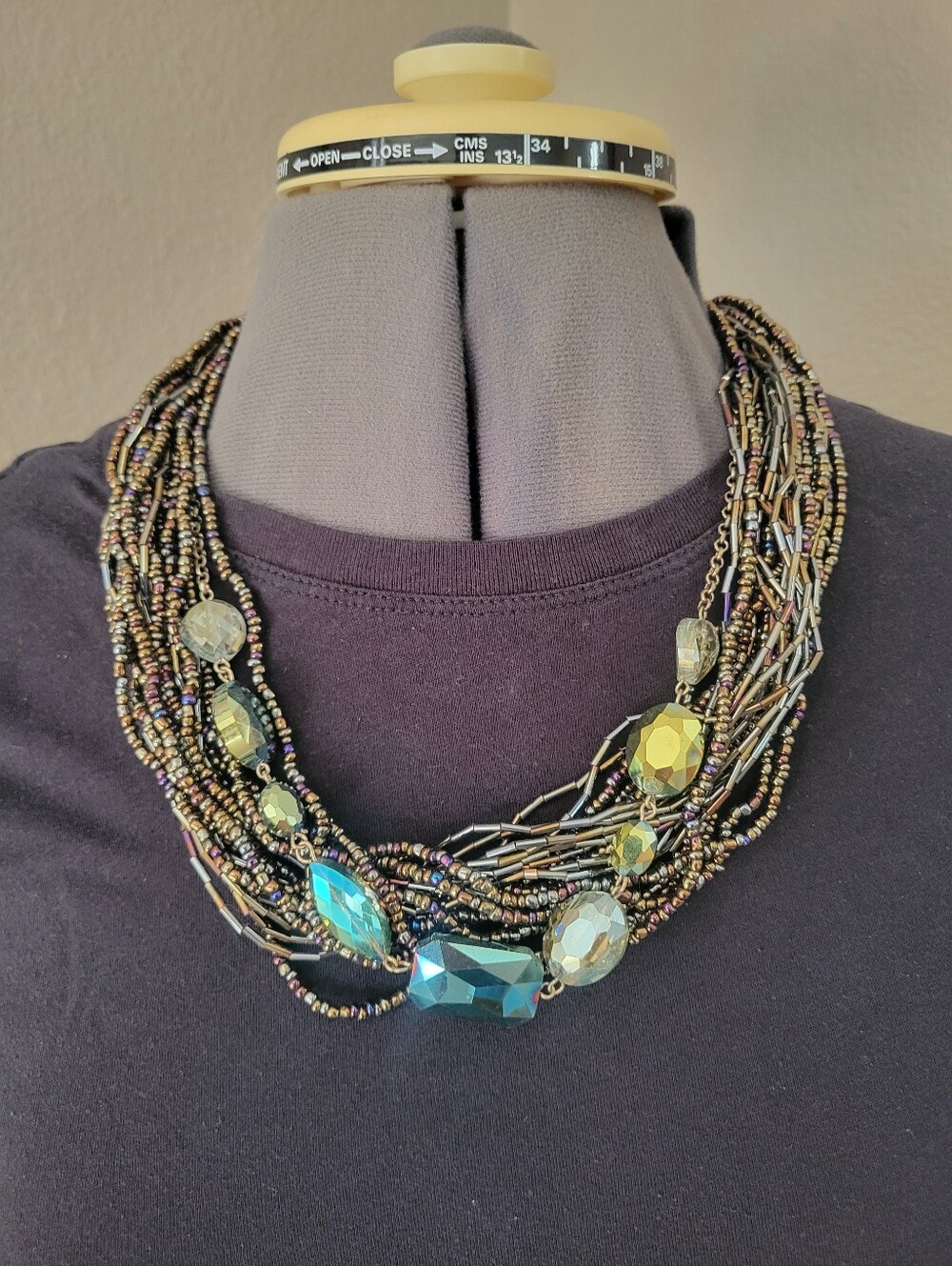 Iridescent Multi Strand Large Stone Beaded Necklace Blue Green Gray Purple 22 In